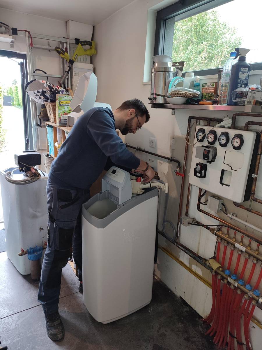 Installer vos adoucisseurs comfort 400 à Lille avec SEC Lindsay