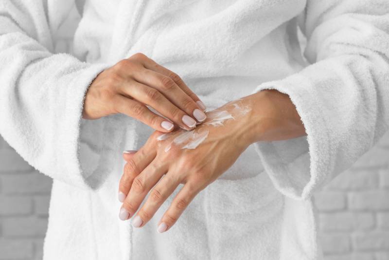 Installer un adoucisseur pour prendre de soin de sa peau sensible